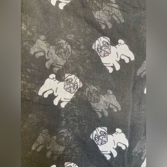 Target Brand Black and White Pug Scarf - Picture 6 of 7